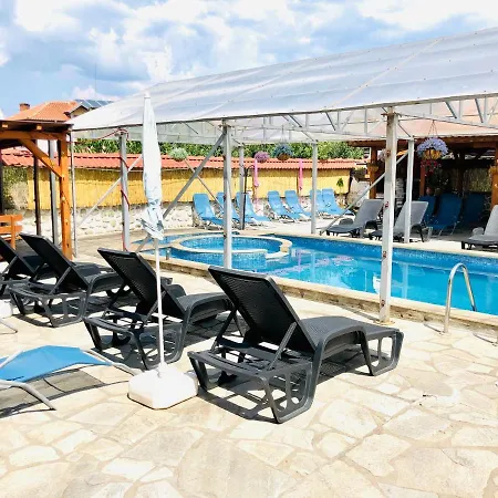 Family Carpe Diem Hotel Banya (Blagoevgrad)